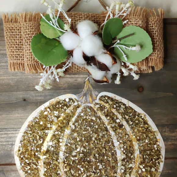 Handmade Fall Decor Crystal Pumpkin Wood Sign - Picture 4 of 4